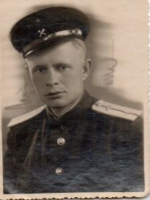 1950 год. Техник - Мл. лейтенант