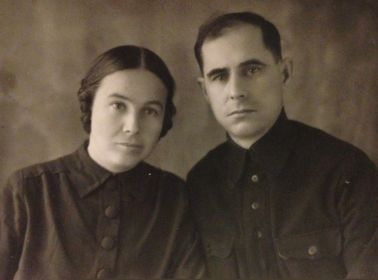Иван Михайлович с женой Натальей Ивановной