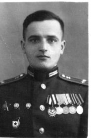 Подполковник Купцов И.Н. – старший офицер учебного отдела ВТА им. Л.М. Кагановича, 1954 г.