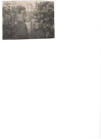 Семья: жена Валентина Денисовна, сыновья Олег и Юрий 1933 г.р., дочь Маргарита 1938 г.р., племянник Валерий 1939 г.р.