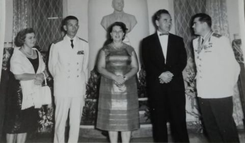 Патрикеев С.И с женой Валентиной и посол с женой на приеме в Индонезии по случаю визита космонавта Николаева