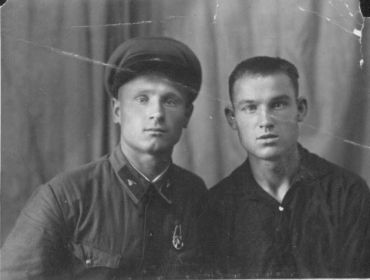 Братья Кузнецовы: Михаил и Георгий, Красногорск, 1937г.