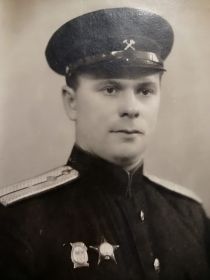 Офицер инженерных войск
