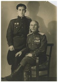 Отец и сын Епифановы встретились в Берлине в дни Победы