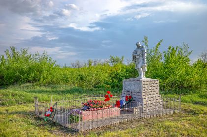 Братская могила, Хутор Короли, Фроловского р-на, Волгоградской области