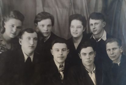 Выпускники