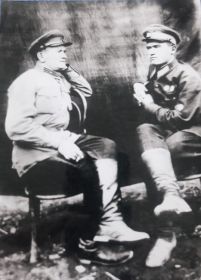 Иван Максимович со старшим сыном Дмитрием
