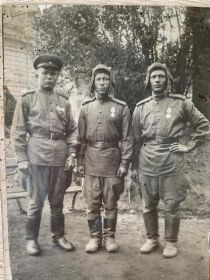 1944