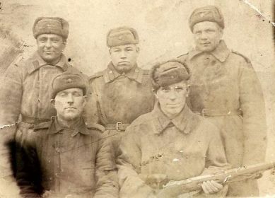 Фотография с фронта, подписана На память от Беляева Николая в дни войны 21.03.1944 г.