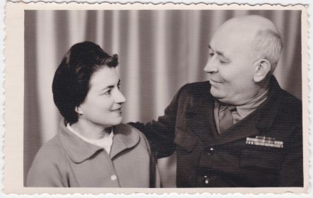 Мой дедушка и бабушка после войны