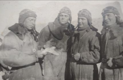 Г. Кизыл- Арват, Туркмения, 1942, курсант.