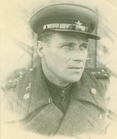 Жуков М. И, старший лейтенант, 1942