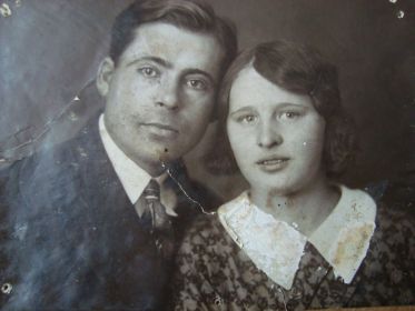 Гурий Афанасьевич Мельников с женой Клавдией Петровной