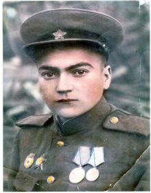 Николай Васильевич Генкуленко в 17 лет