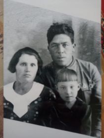 Чанцев Захар Евдокимович с семьей