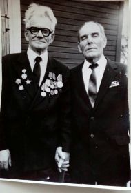 Братья Коншины. Слева Коншин Валентин Иванович, справа родной брат Коншин Вениамин Иванович