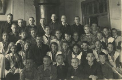 Селиванов Н.Н. с учениками Школы № 14 Петропавловска-Камчатского
