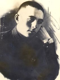 Бондаренко Анатолий Михеевич во время учебы в Омском пехотном училище. 1938-1939гг.