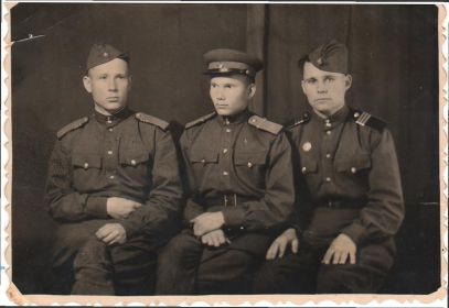 С друзьями в День Победы над Японией
