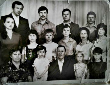 Семья Миномётчика Макарова