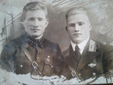 Фото военных лет. Два брата Александр и Василий.