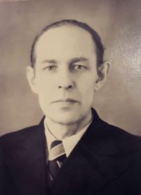 Ты всегда в наших сердцах