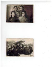 На фото Анфиса Васильевна с боевыми подругами, в первом ряду слева, в городе Кельце (Польша), июль 1945 года. На втором фото – в первом ряду, третья, слева.