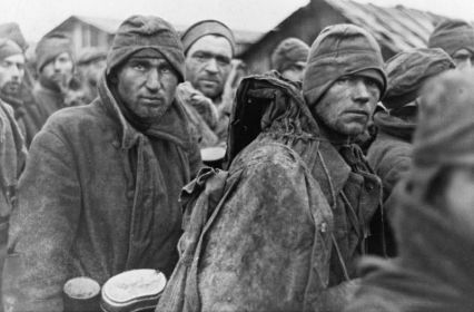 Красноармейцы,попавшие в плен под Вязьмой ( https://waralbum.ruphotocache322398322398-files322398-main jpg )