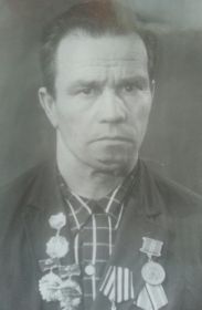 В орденах