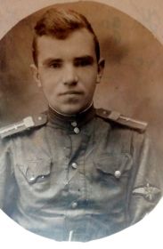 03 ноября 1943 г. - старшина - 46-й запасной авиационный полк 2 аэ, г. Ардатов Мордовской АССР