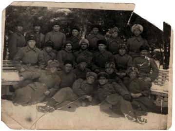 Фото с боевыми товарищами перед отправкой в Керчь