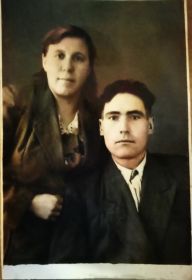 Обидин Степан Степанович с женой Обидиной (Толстиковой) Ольгой Николаевной после войны