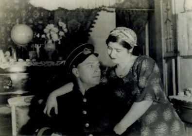 Хрусталев Н.Т. с женой Клавдией Михайловной