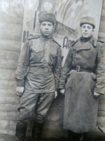 С сослуживцем, февраль 1946 г. Германия, г. Бернау