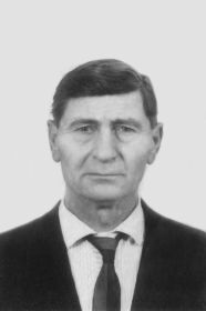 Булгаков Василий Поликарпович. Фото с Доски Почета