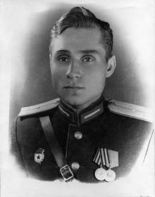 Леонид Алексеевич в после военные годы.