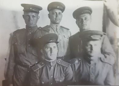 Товарищи по службе на Камчатке 1949 год