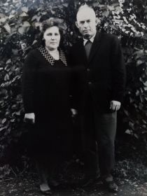 Моя бабушка Полина и дедушка Григорий