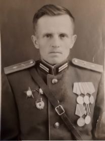 Митин Василий Митрофанович майор-артиллерист (после войны, 1945 г.)