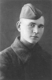 Грушин А.Т., август 1942 г., пос. Подлипки Моск. обл.