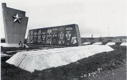 Место захоронения, п-ов Рыбачий, восточный берег б.Озерко