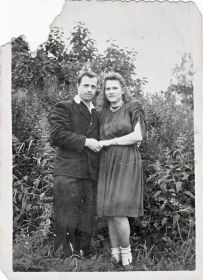 Никитин Иван Алексеевич с женой Никитиной Евдокией Федоровной