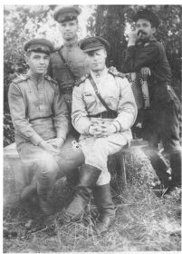 Фото с однополчанами