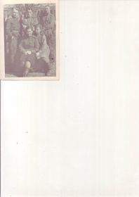 Фотография Чепрасовой Марии Ивановны (мед. сестра) с друзьями. 1943 г.