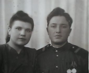 Семён и Аннушка Потешкины