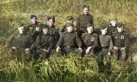 Фронтовые друзья