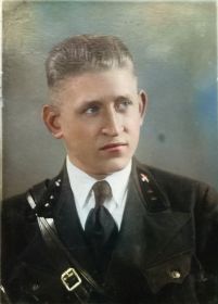 Акимов Дмитрий Петрович  (приблизительно 1940 год)