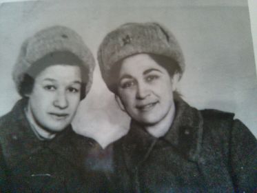 г.Мысловице Польша 15.07.1945г. (справа)