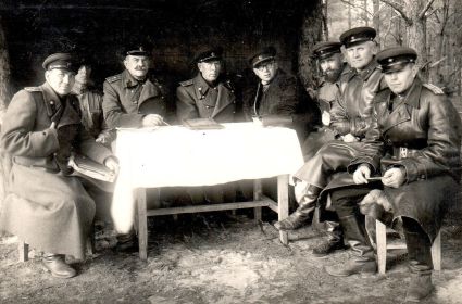 Октябрь 1948 г. Владимир Владимирович 3-й справа