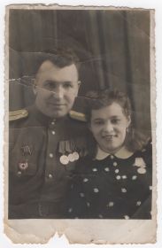 Комиссар Степан Алексеевич со своей женой